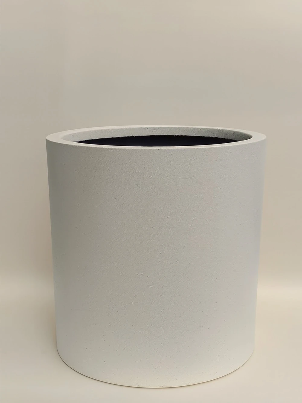 Silindir Beton Saksı No 1 Ø32cm Beyaz - Saksilar - Lalezar Botanik